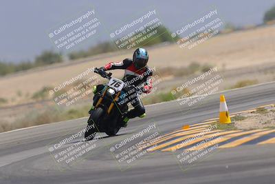 media/Sep-30-2023-SoCal Trackdays (Sat) [[636657bffb]]/Turn 15 (1120am)/